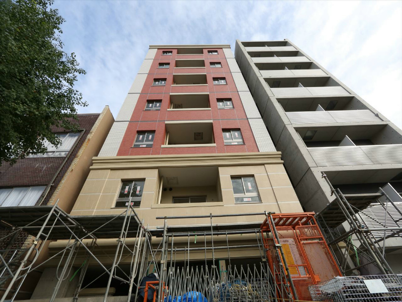 建物外観　外観　オートロック　1フロア2部屋（全部屋角部屋）
