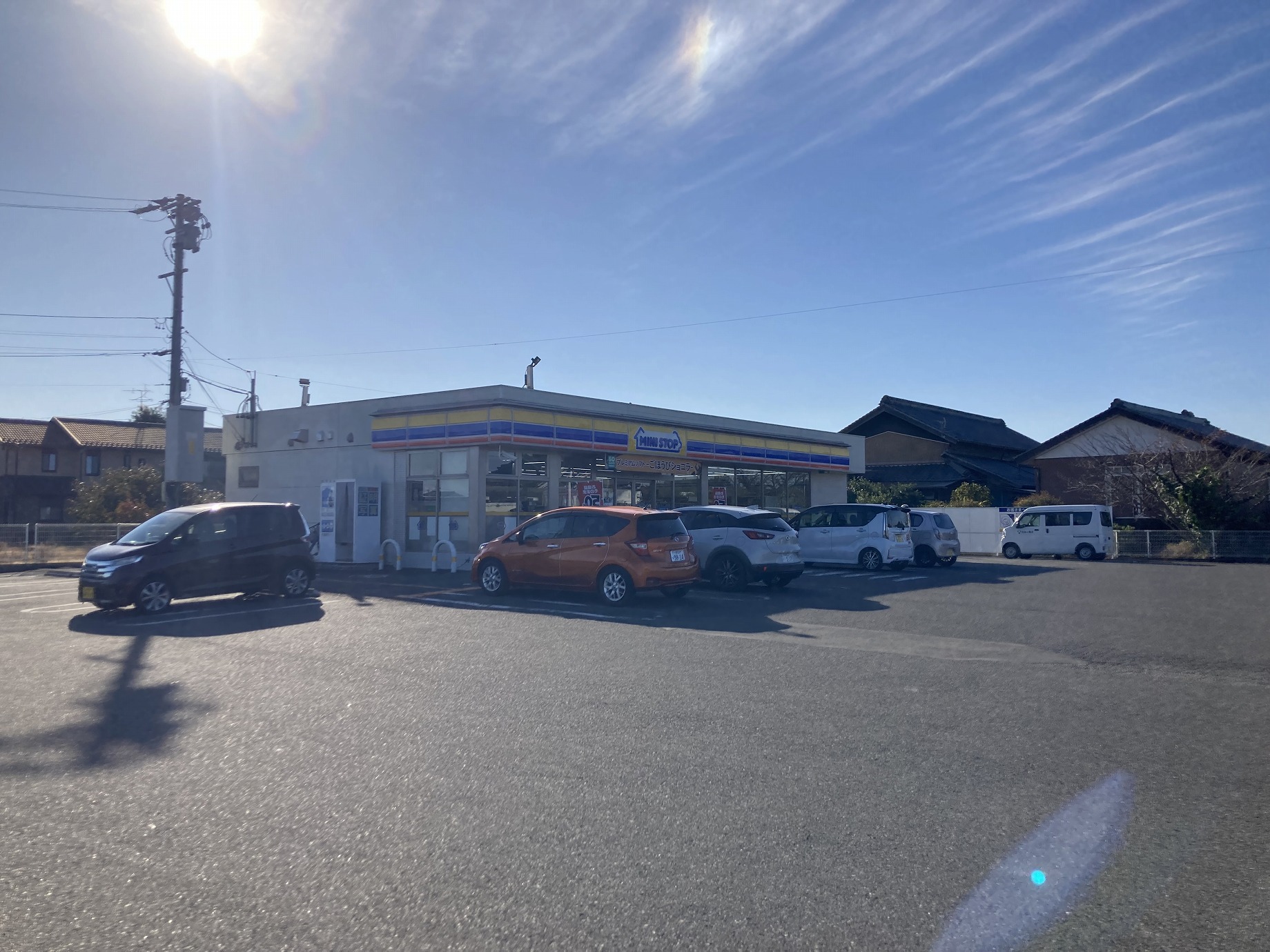 コンビニ　ミニストップ羽島尾濃大橋店（コンビニ）まで559m