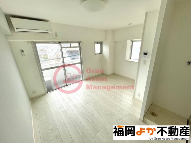 その他部屋・スペース　開放的な寝室です