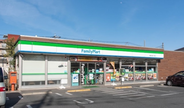 コンビニ　ファミリーマート青梅河辺町六丁目店（コンビニ）まで337m