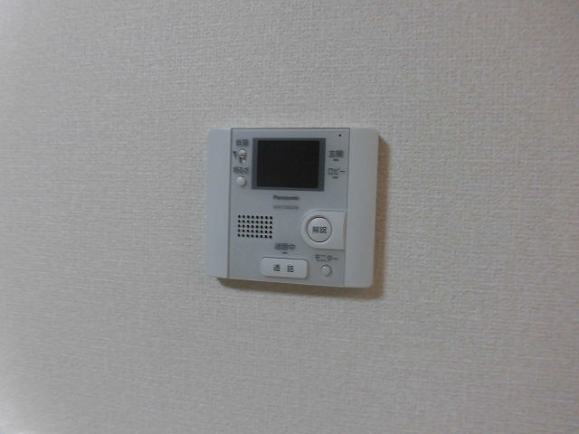 セキュリティ　安心安全のモニター付きインターホンです。