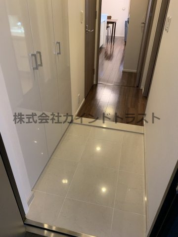 玄関　明るい玄関です