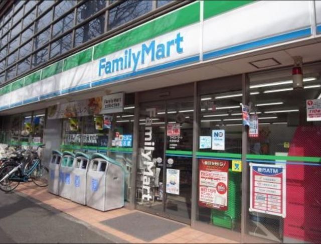 コンビニ　ファミリーマート杉並桃井店（コンビニ）まで756m