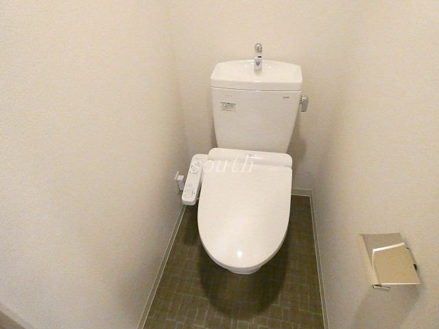 トイレ　ウォシュレット付きのトイレ