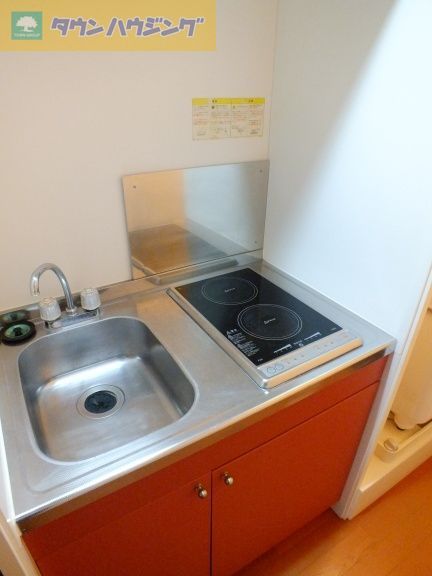 キッチン　2口電気コンロ