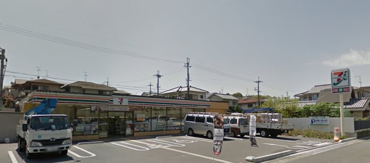 コンビニ　セブンイレブン 富田林藤沢台7丁目店（コンビニ）まで110m
