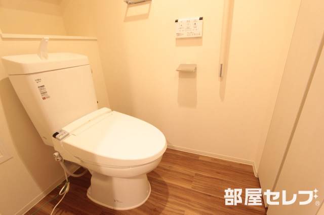 トイレ　お手洗いもおしゃれです
