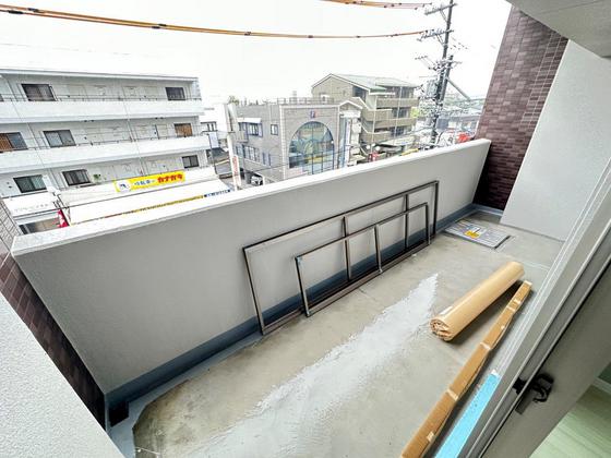 バルコニー　※別部屋の写真です