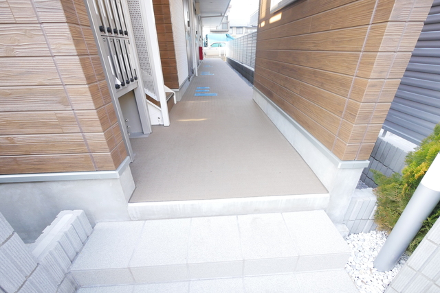 エントランス　★エントランスのお写真です★