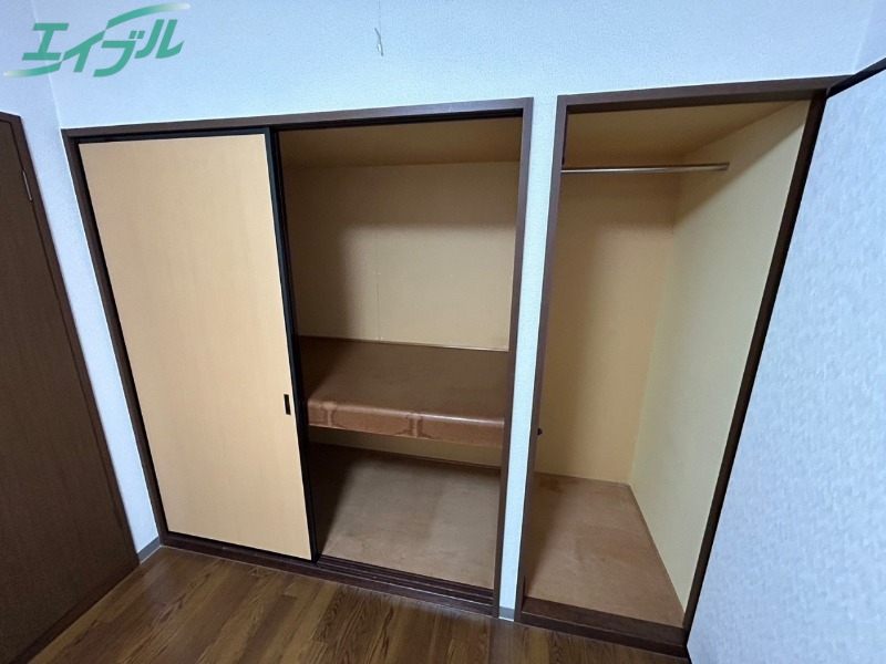 収納　同物件別部屋の物です。