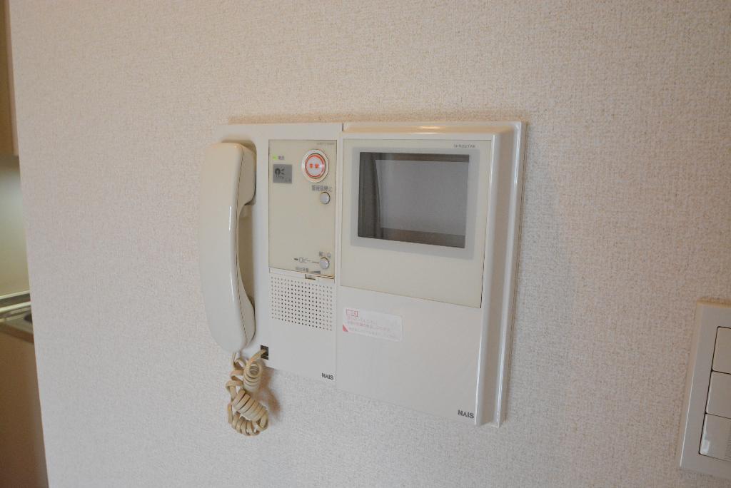 セキュリティ　カメラ付インターホン