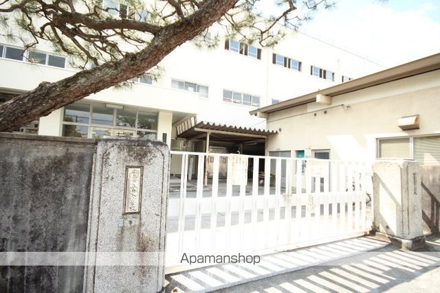 小学校　舟入小学校（小学校）まで565m