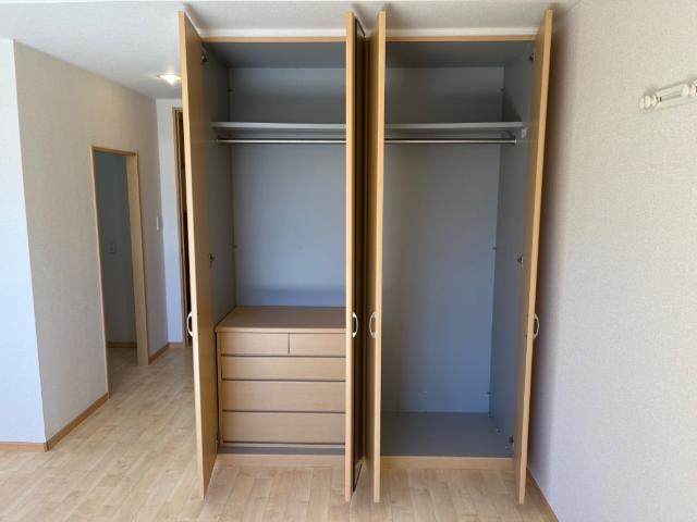 収納　クローゼット