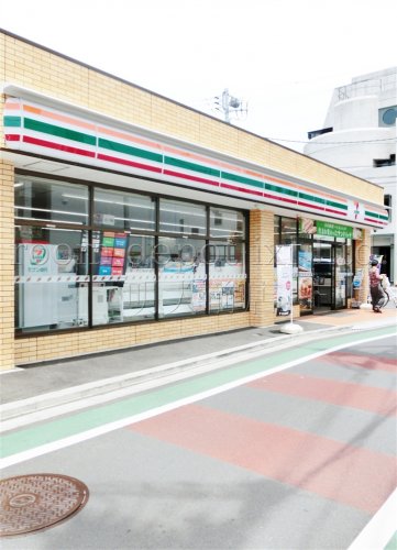 コンビニ　セブンイレブン世田谷羽木店（コンビニ）まで421m