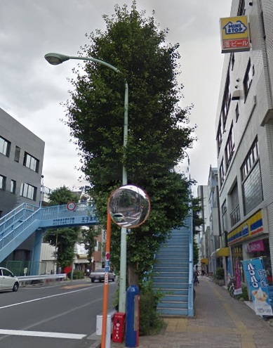 コンビニ　ミニストップ　王子本町店（コンビニ）まで324m