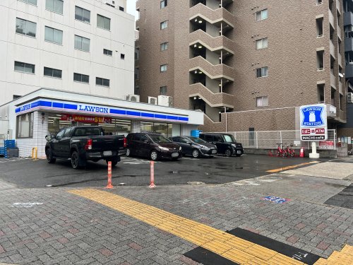 コンビニ　ローソン　中区下前津店（コンビニ）まで812m