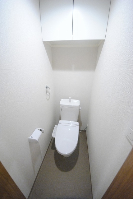 トイレ　写真は１０１号室