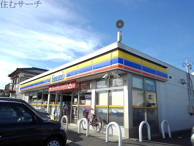 コンビニ　ミニストップ中里店（コンビニ）まで800m