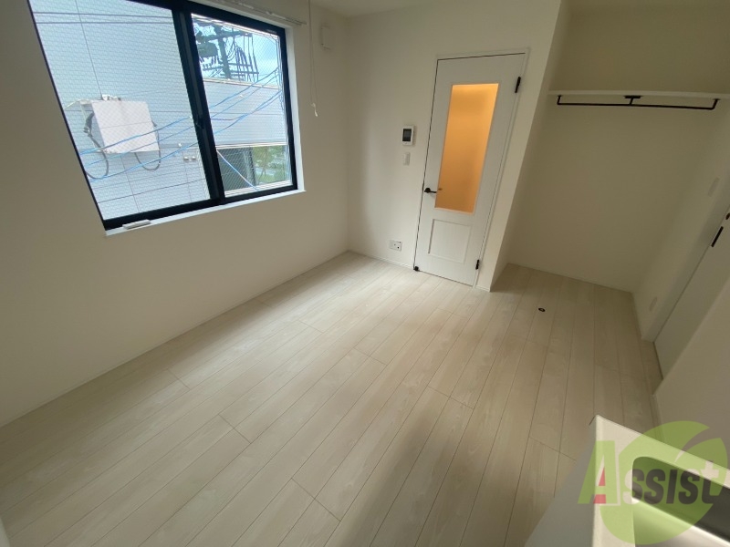 その他部屋・スペース　白基調のお部屋は清潔感がありオシャレですね