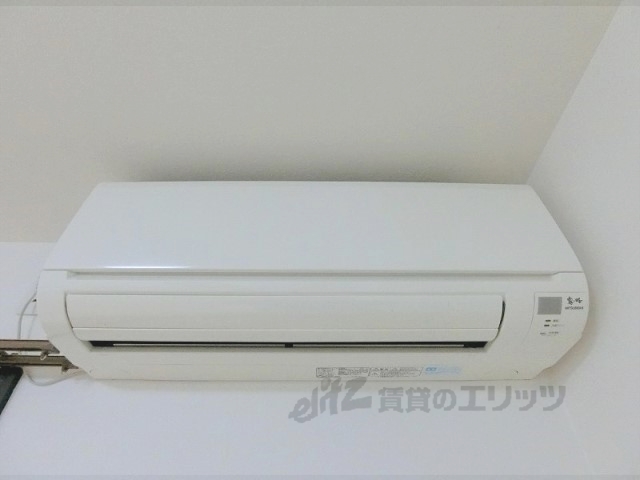 その他設備　給湯器リモコン