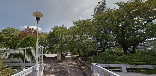 公園　新宿区立落合中央公園（公園）まで1843m
