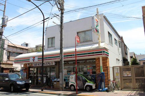 コンビニ　セブンイレブン 蓮沼店（コンビニ）まで369m