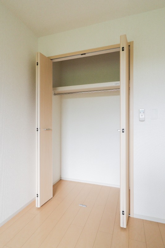 収納　図面と現状に相違がある場合には現状を優先