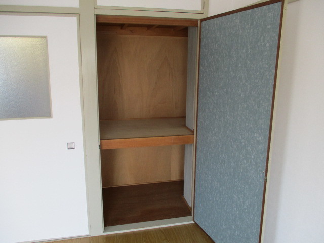 収納　奥行きのある収納です