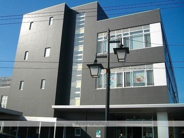 役所　西部市民サービスセンター（役所）まで300m