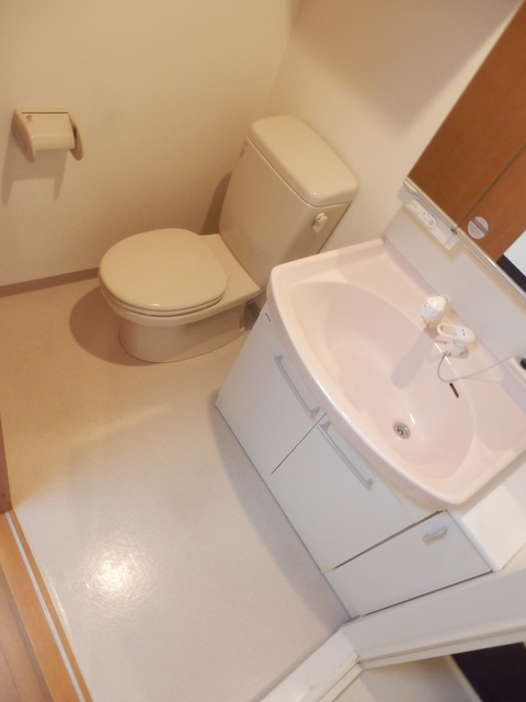 トイレ　※別号室のお写真です。