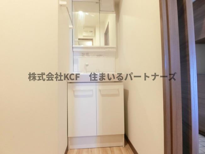 洗面設備　広い洗面スペース