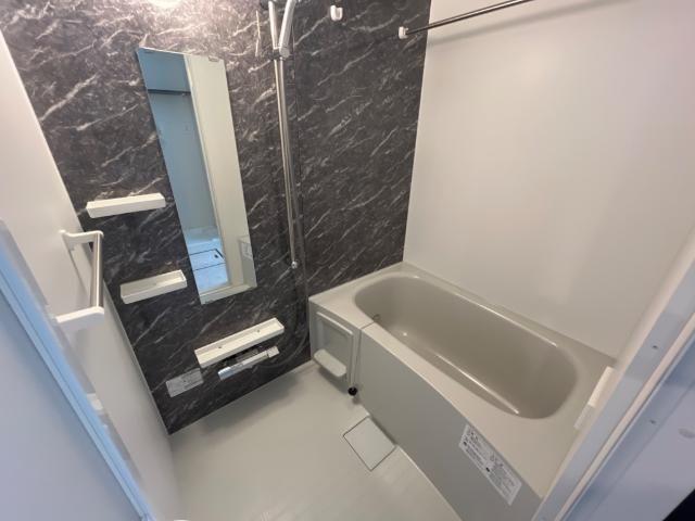 バス・シャワールーム　バス（イメージ）