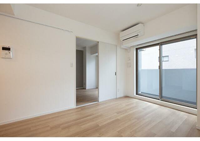 居室・リビング　開放感のあるゆったりとしたお部屋です♪