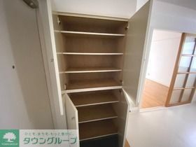 小泉ビルの玄関写真