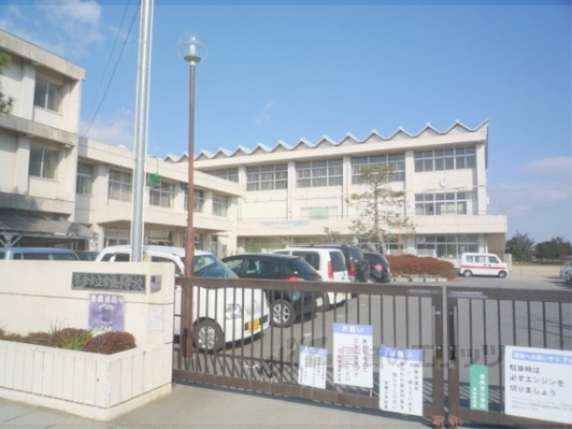 小学校　常盤小学校（小学校）まで750m
