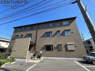 建物外観　人気のハウスメーカー施工の設備が豊富な2LDK