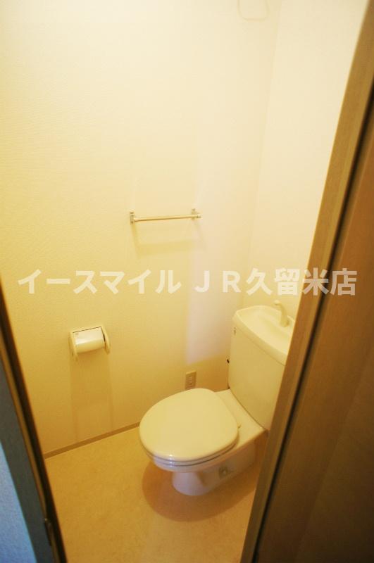 トイレ　落ち着いたトイレです