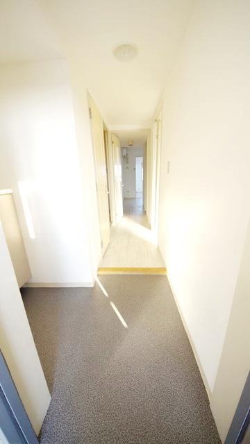 玄関　※他部屋参考写真