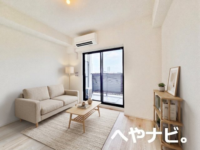 居室・リビング　※現況優先、家具等はAI加工によるイメージ画像です。