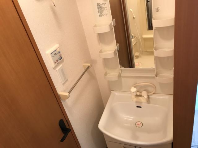 洗面設備　独立洗面台