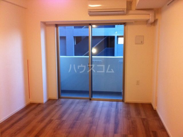 メインステージ小竹向原の居間写真
