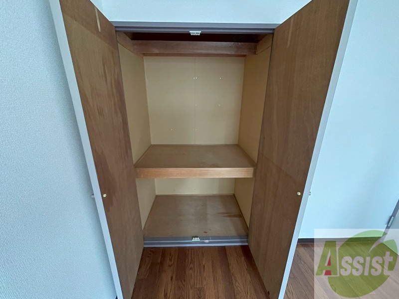 収納　収納もバッチリあるのでお部屋が片付きますよ！