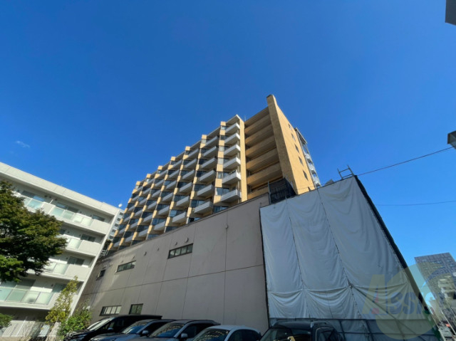 建物外観　札幌市中央区南４条西「ＩＮＯＶＥ札幌資生館前」