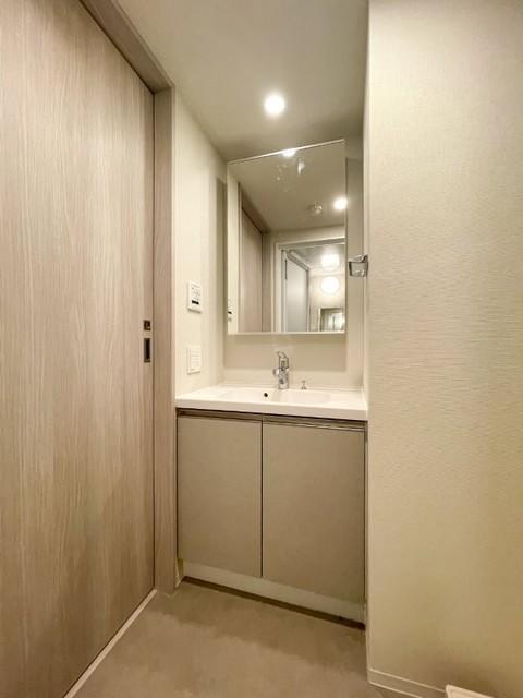 洗面設備　※写真は同タイプ住戸です。