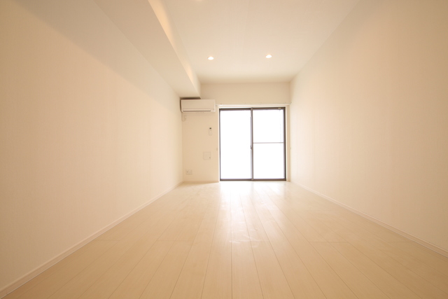 居室・リビング　写真は別部屋参考写真★