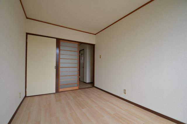 その他部屋・スペース　６帖の洋室