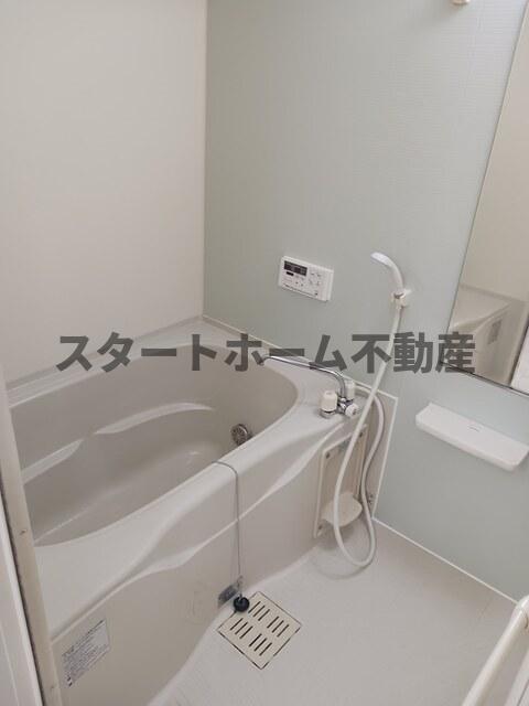 バス・シャワールーム　お風呂です