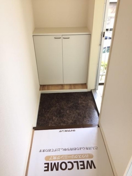 コーポラス芳泉 E棟の玄関写真