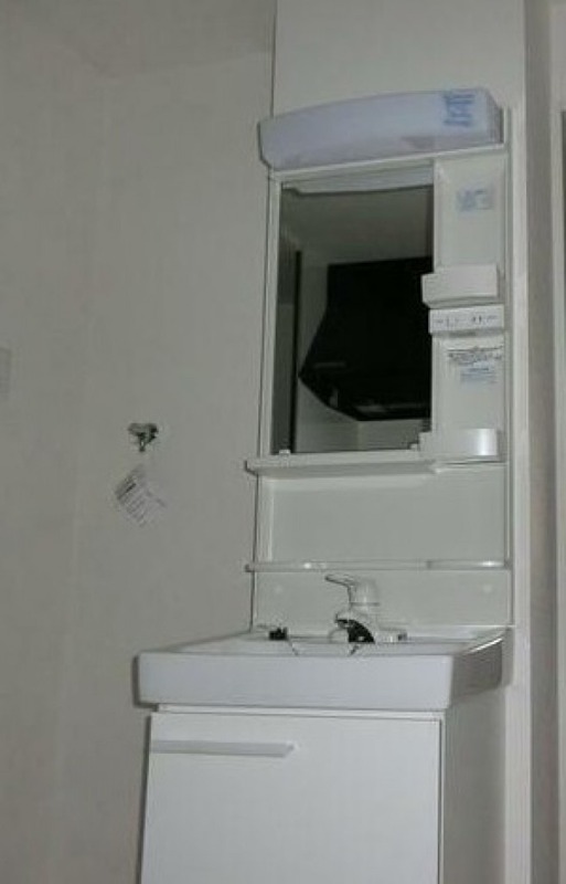 洗面設備　※同仕様写真含む