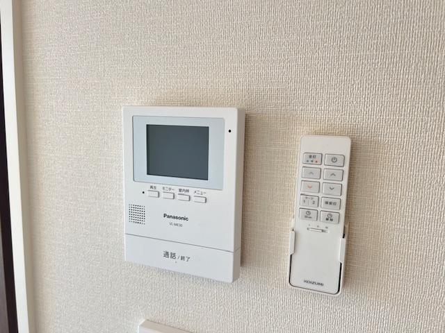 セキュリティ　カメラ付インターホン（イメージ）